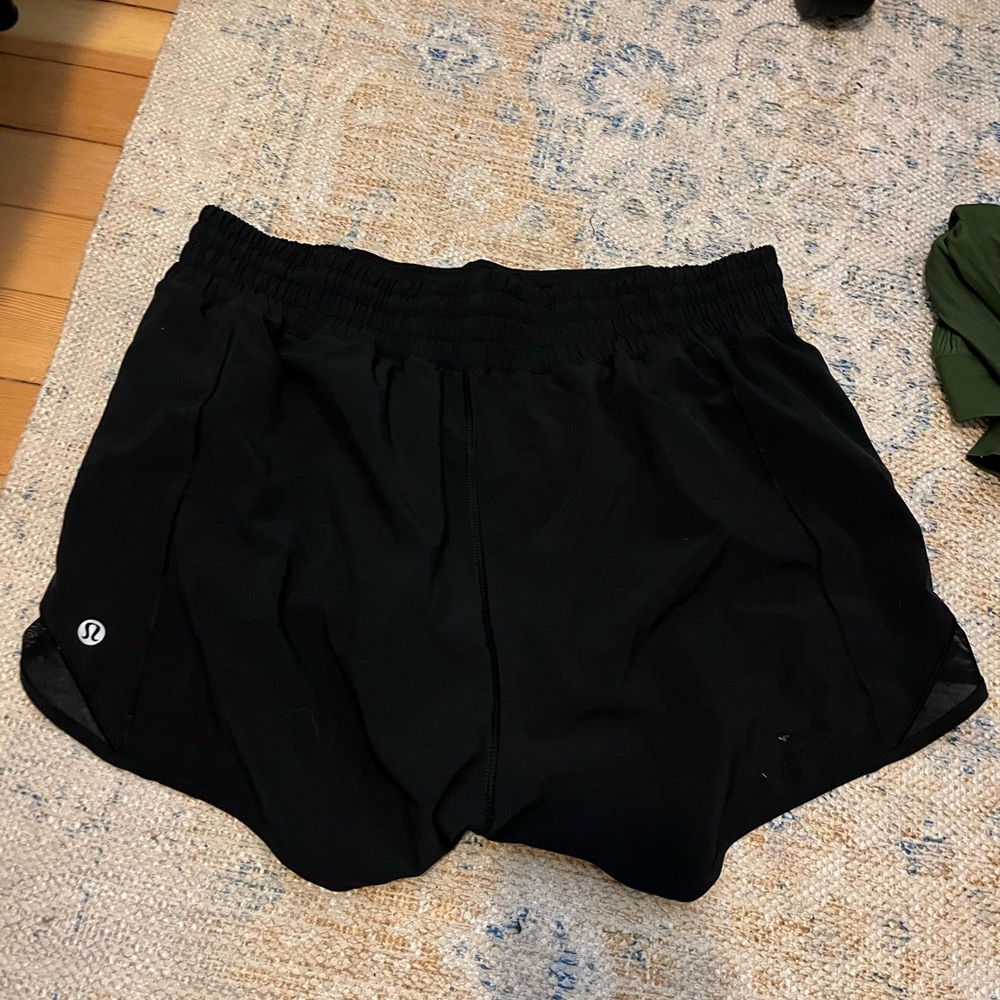 Lululemon hottie hot shorts